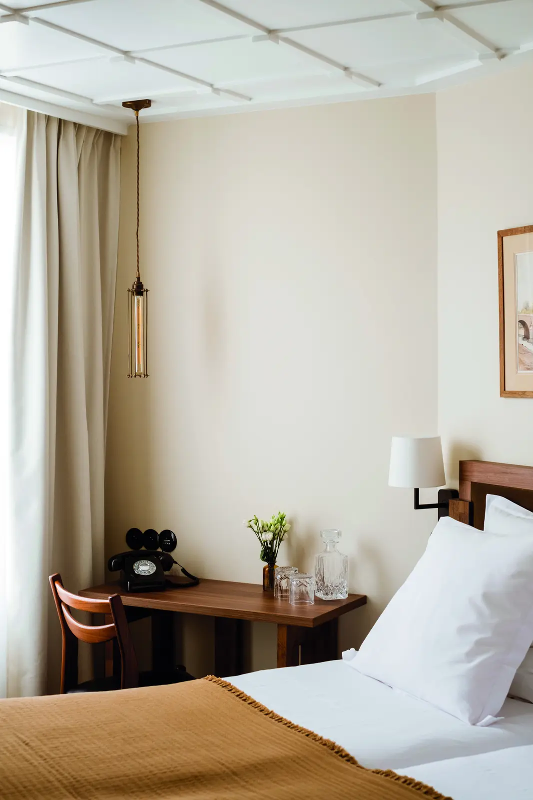 Chambre de l'H&ocirc;tel du Savoir &agrave; Paris