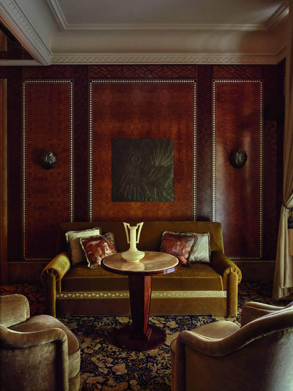 The Galerie of the Hôtel Barrière Fouquet’s Paris, designed by Friedmann & Versace