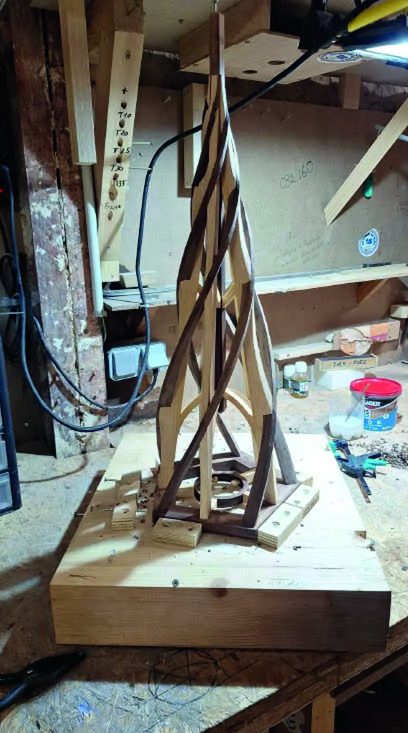 D&ocirc;me vu du dessus, enti&egrave;rement en bois
