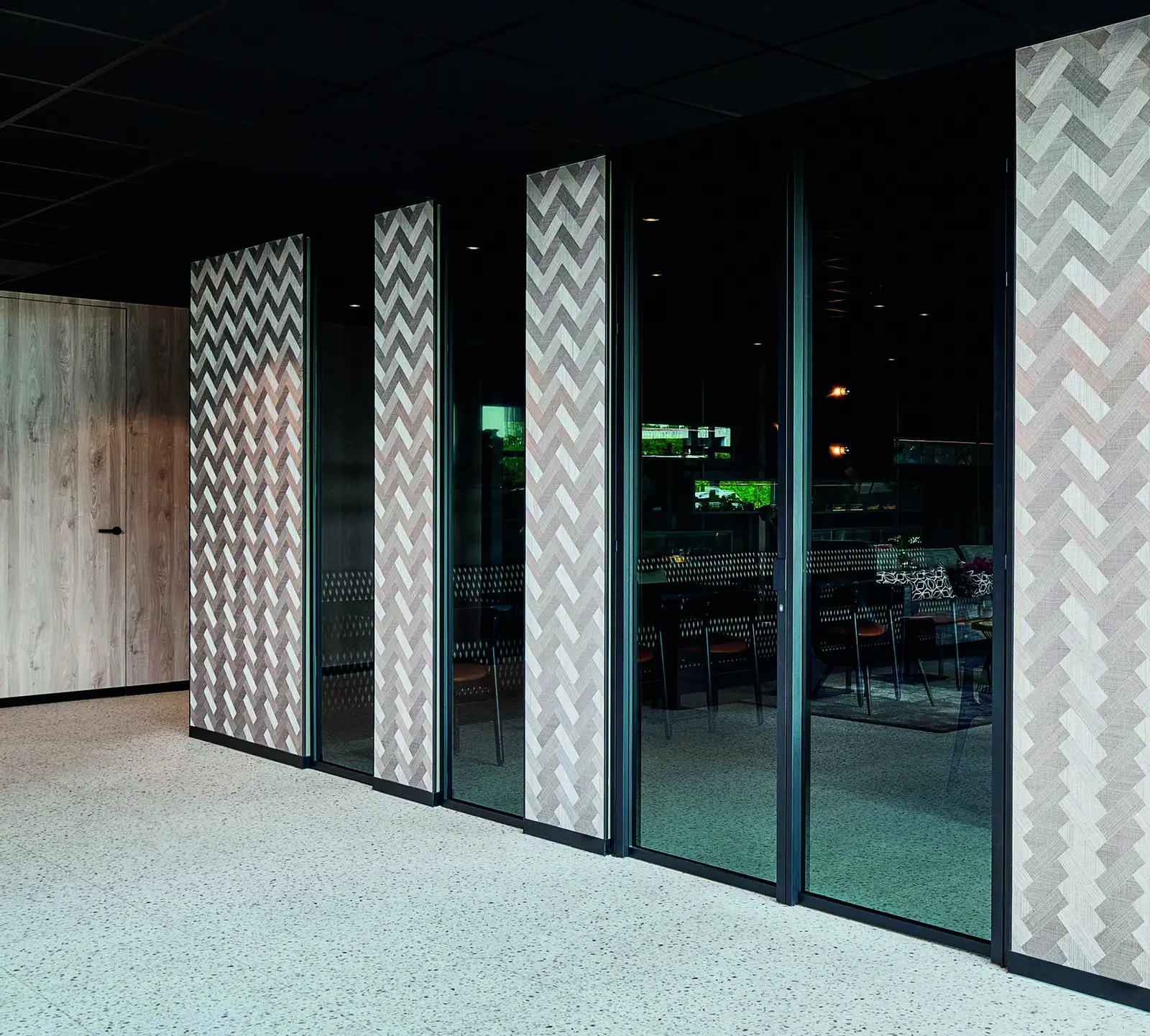 Divina glazed partition with doors